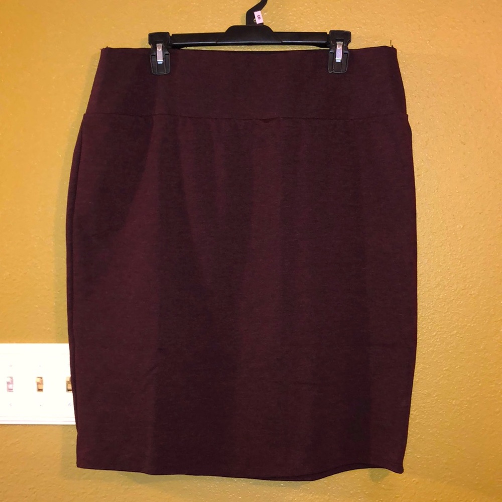 Apt 9 Burgundy Skirt